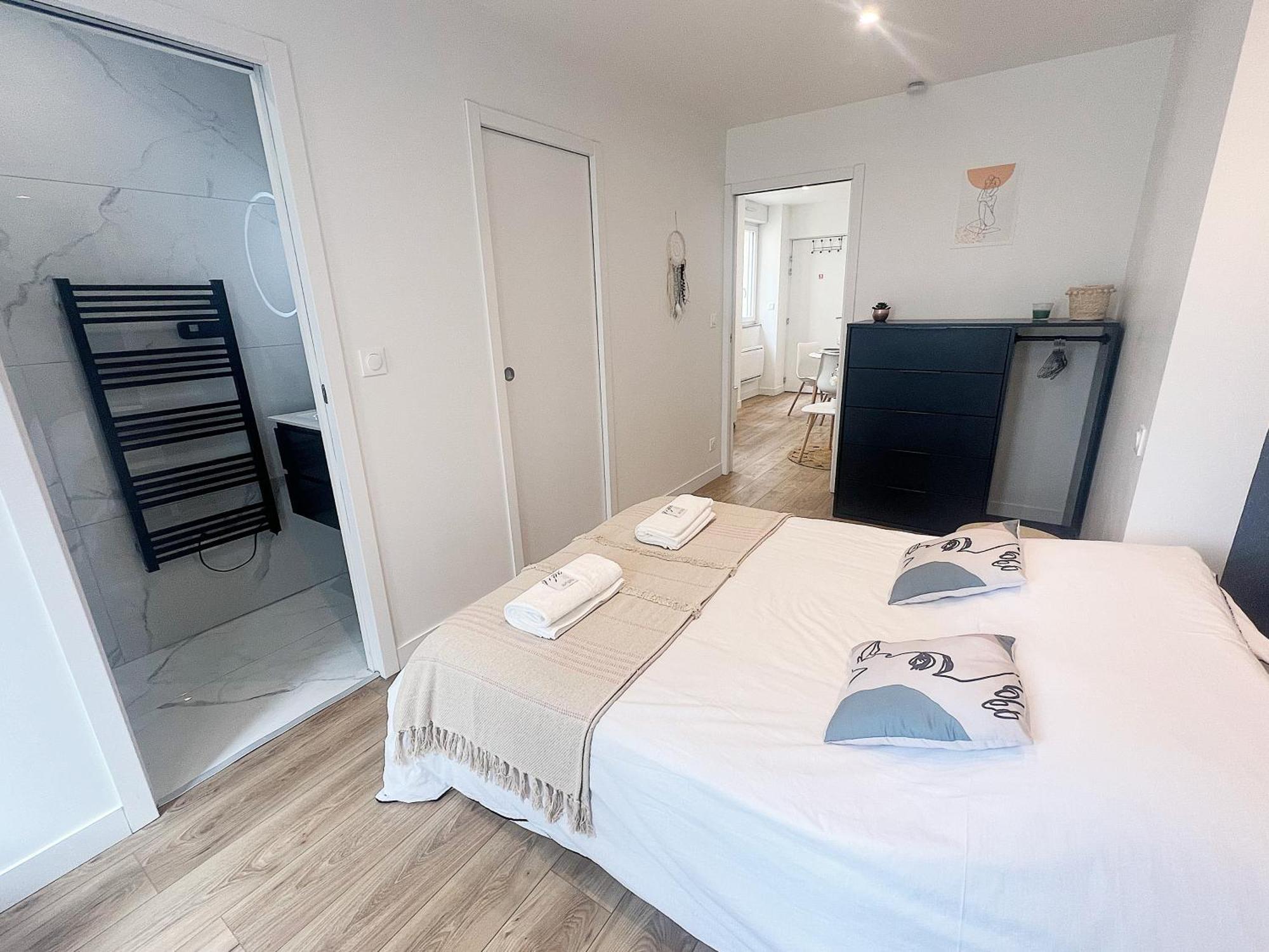Апартаменти Le Petit Barbusse, Proche Centre Avec Netflix Реймс Екстер'єр фото